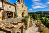 Cabañas de Polendos se abre al visitante con talleres artesanos y un paisaje de contrastes