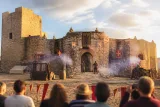 El Castillo de Fuentes de Valdepero revive el asedio comunero con visitas teatralizadas este verano