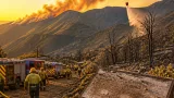 El fuego de Canseco cruza a Asturias tras cuatro días de dispositivo de extinción