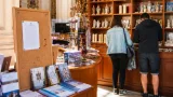 El Santuario de Cortes abre un proceso de selección para atender su tienda con contrato fijo discontinuo