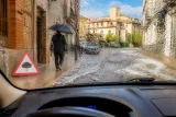 Fuerte tromba sobre Calatayud tras días de calor extremo obliga a extremar precauciones