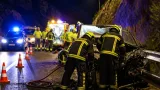 Grave accidente en el Puerto de Pajares moviliza a bomberos, ambulancias y Guardia Civil
