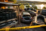 Incautados 2.560 kg de hachís en una finca de Villablanca con armas de guerra y vehículos robados
