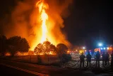 Incendio en Guimerà moviliza a 13 dotaciones y amenaza la LV-2101 en Lleida