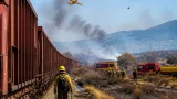 Incendios tras paso de un tren de mercancías afectan a zonas rurales de Ourense