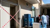 La cocina del Hospital Provincial de Zaragoza queda fuera de servicio tras el desprendimiento del falso techo