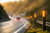 La DGT recuerda cómo funcionan las balizas inteligentes en el Alto do Fiouco para evitar accidentes