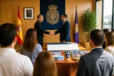 La Policía Nacional entrega 8.879 € a la AFA de Dos Hermanas tras la IV Ruta 091