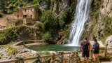 Navajas y la vía verde de Ojos Negros, refugio de agua y sombra para el verano en Castellón