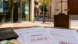 Sentencia contra Banco Sabadell obliga a devolver 29.445 € y cuestiona comisiones automáticas