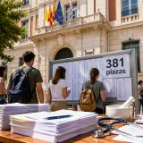 Castilla y León convocará 381 plazas fijas para reforzar servicios públicos y plantilla