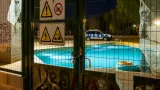 Tamarite de Litera amenaza con multas de hasta 3.000 € por entrar de noche en la piscina municipal