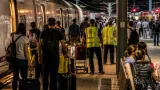 Un fallo técnico obliga a bajar a centenares de viajeros del Alvia Badajoz–Madrid en Oropesa