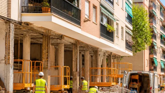 La reparación de pilares en las '600 Viviendas' de La Milagrosa moviliza obras en Albacete