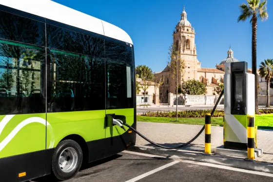 Molina de Segura estrena puntos de recarga para la flota eléctrica de Movibus