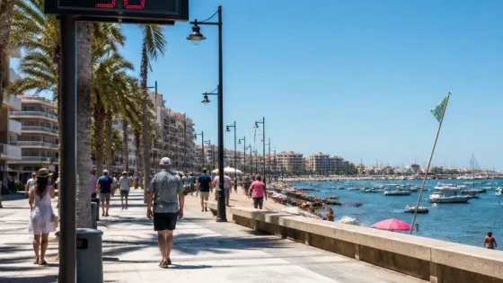 Torrevieja afronta varios días de sol con máximas alrededor de 30 °C, según AEMET