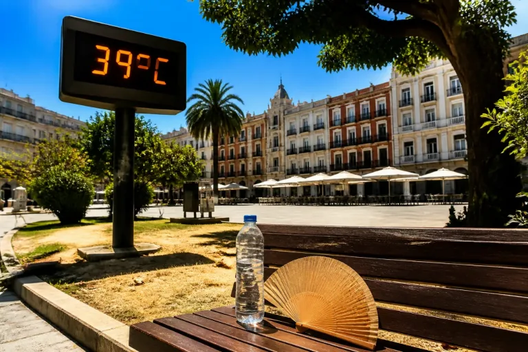 Alerta amarilla por calor en Badajoz: máximas de hasta 39ºC y recomendaciones