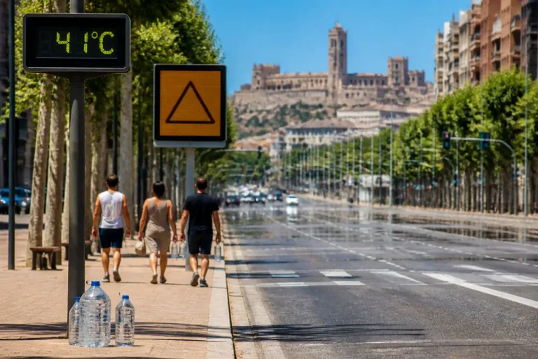 Alerta amarilla por calor en Lleida: fin de semana estable y hasta 41 ºC el lunes