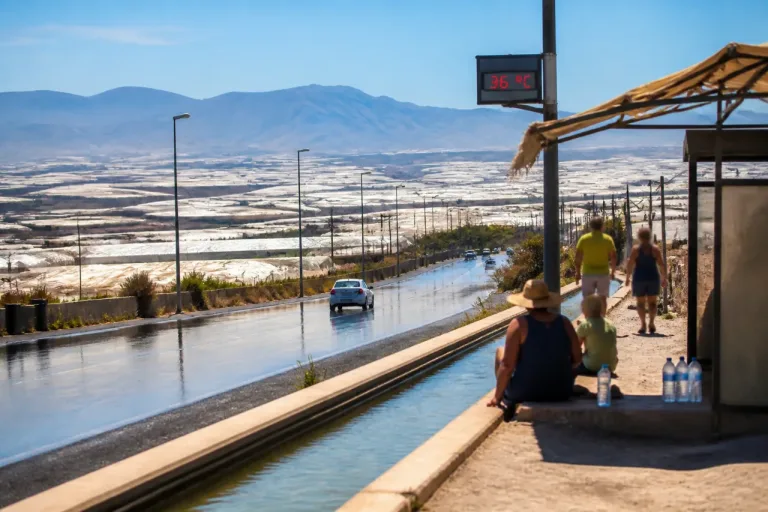 Alerta amarilla por ola de calor: El Ejido afronta jornadas de hasta 36 ºC