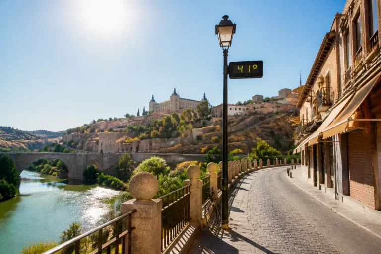 Alerta naranja en Toledo por ola de calor: máximas en torno a 40-41 ºC