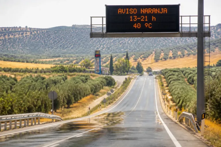 Aviso naranja por calor en Córdoba: la campiña alcanzará los 40 grados hoy