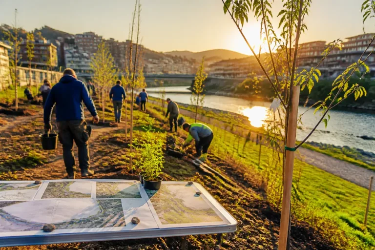 Barakaldo diseña tres planes para proteger su patrimonio natural y el río Castaños-Galindo