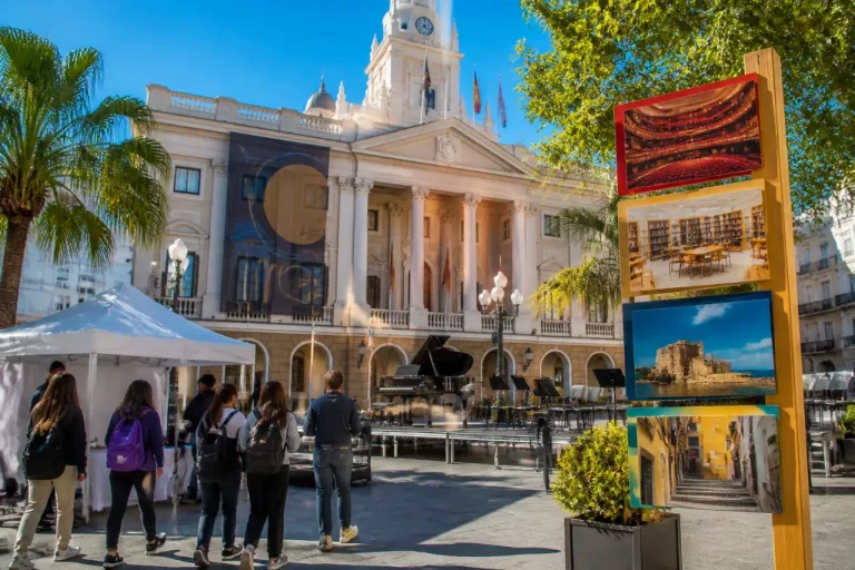 Cádiz activa una amplia agenda por el 150 aniversario de Manuel de Falla