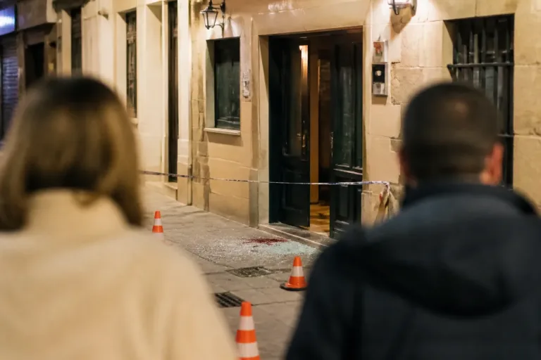 Condenado a tres años por lanzar un vaso y causar graves heridas en la zona de vinos de Lugo