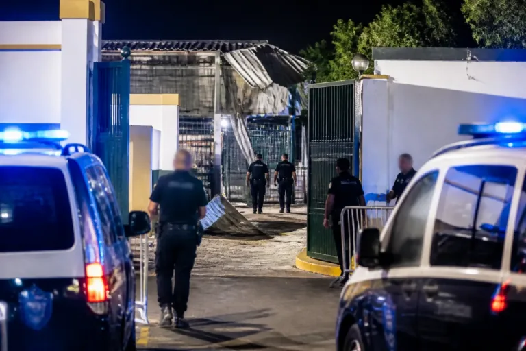 Dos Hermanas informa: fuga masiva en estación de Policía de El Espinal (Tolima), 12 evadidos