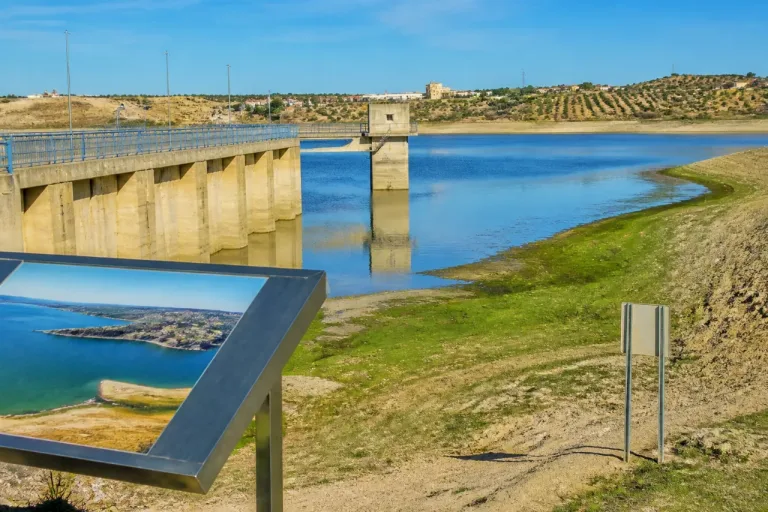 Dos Hermanas y una decena de municipios siguen abasteciéndose del embalse de Los Melonares