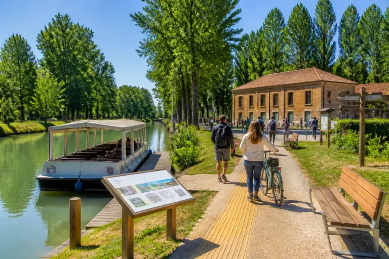 El Canal de Castilla completa 31 actuaciones y refuerza la oferta turística en Palencia