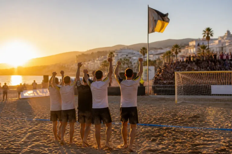 El CD Mijas BSC logra el ascenso a Primera División y sitúa a Mijas en la élite del fútbol playa