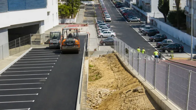 Estepona suma más de 100 plazas de aparcamiento en la Estación y Sierra Estepona