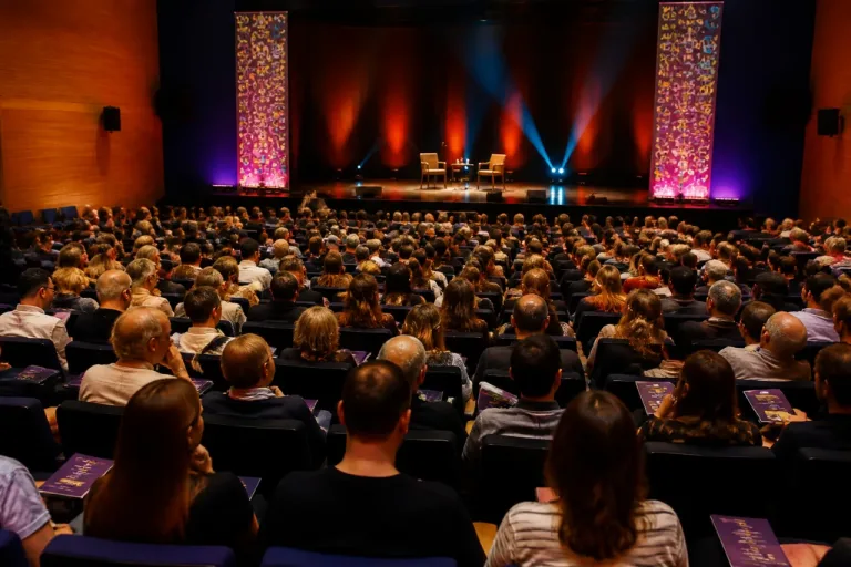 Estival Cuenca atrae a más de 250 personas y consagra la comedia local en Cuenca