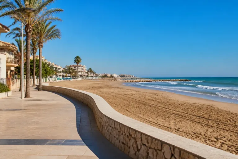 Fallece un bañista de 70 años en Cunit y suben a seis las muertes en playas tarraconenses