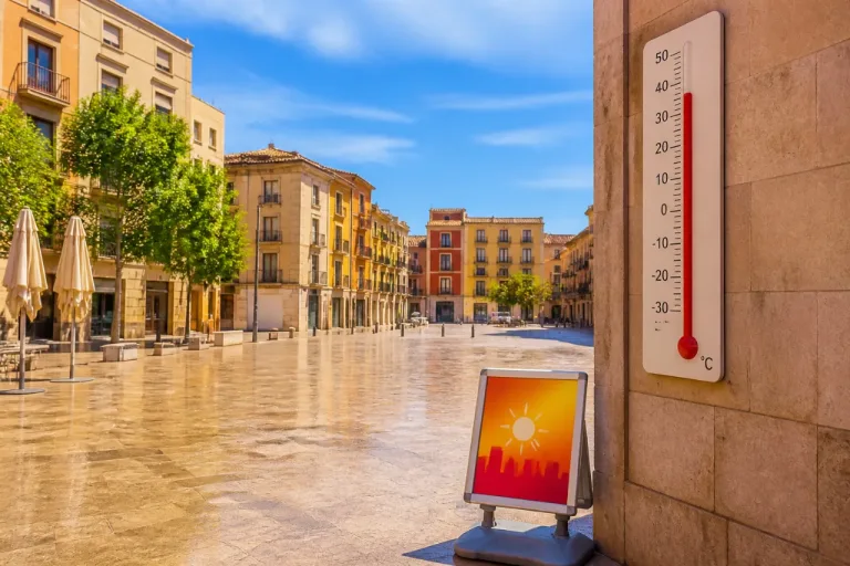 Girona en alerta naranja: ola de calor con máximas de hasta 40 °C