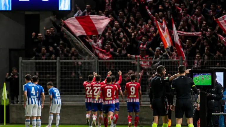 Granada remonta en Zubieta y se impone 2-3 ante la Real Sociedad B