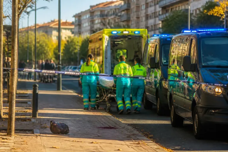 Intento de robo con cuchillo en la avenida de Portugal deja a una joven herida en Salamanca