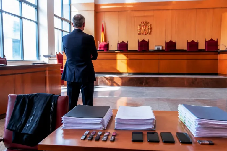 La Audiencia de Málaga impone 52 años de prisión a un sacerdote por agresiones y grabaciones