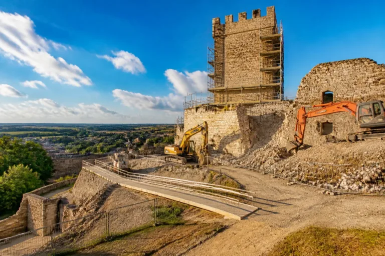 La Diputación impulsa la restauración del castillo de Monzón para ponerlo al servicio de Palencia