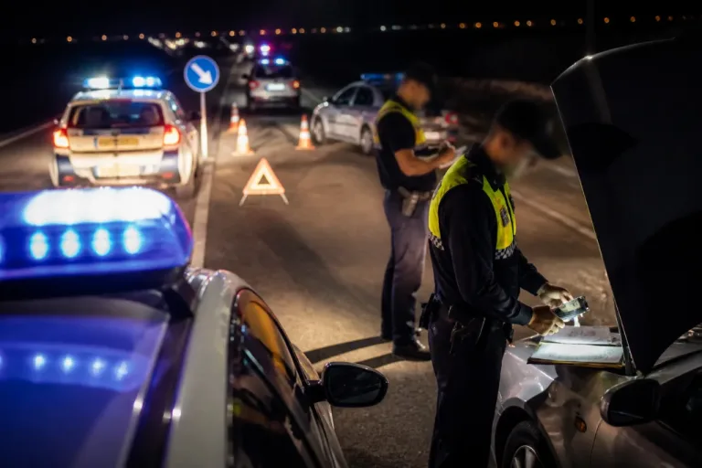 La Guardia Civil remite a justicia a 287 conductores en junio por delitos contra la seguridad vial