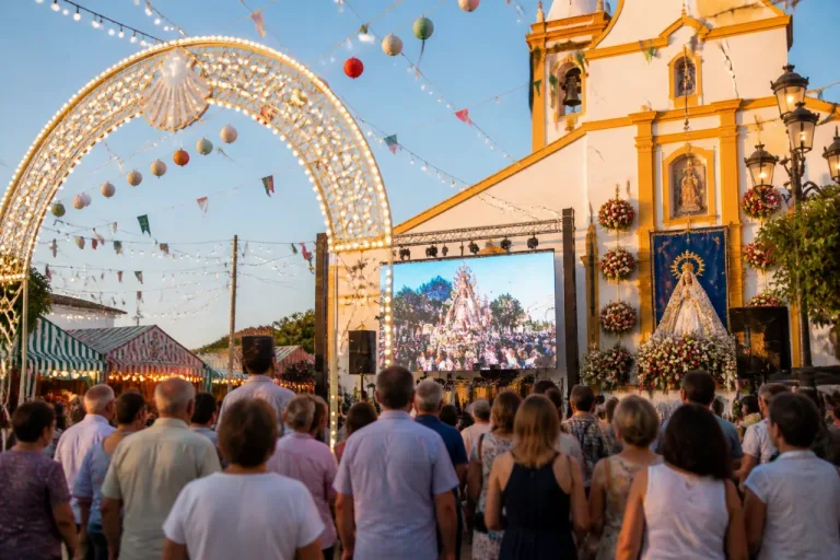 Las Marinas inicia sus fiestas patronales en Roquetas de Mar con programa para todas las edades