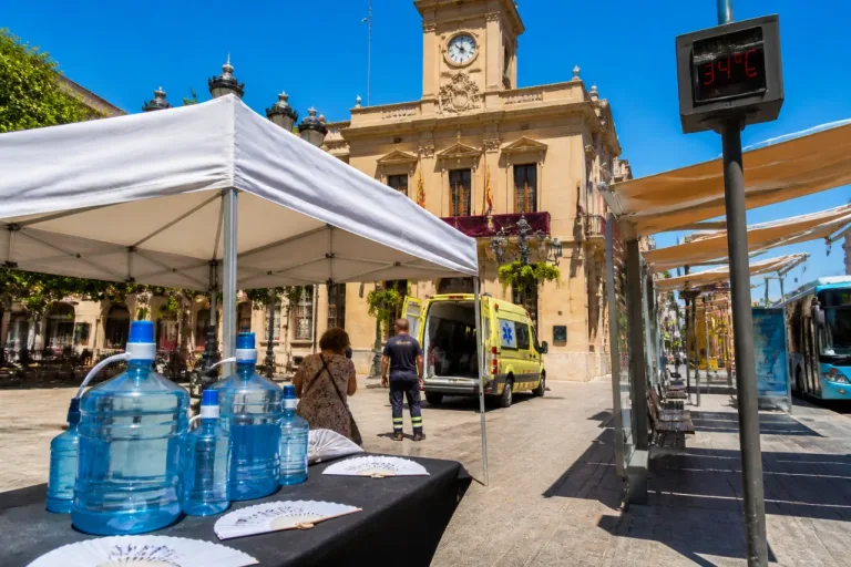 Mataró se prepara ante una ola de calor que puede superar los 34 ºC este miércoles