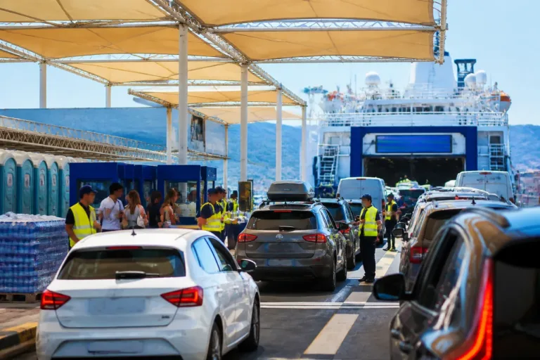 OPE en Algeciras: hasta 77 salidas diarias y nuevo control biométrico EES