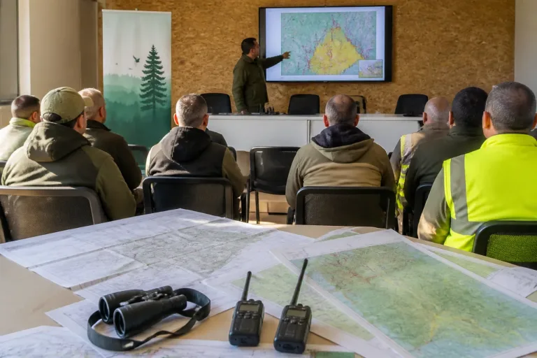 Ourense refuerza la vigilancia contra incendios con las comunidades de montes