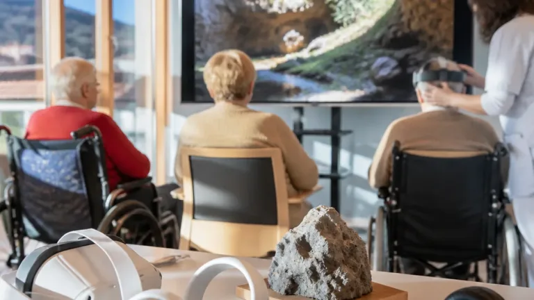 Realidad virtual acerca la Cueva de los Portugueses a personas con movilidad reducida