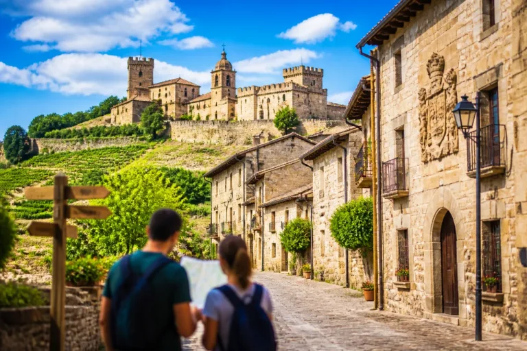 Sajazarra, villa amurallada de La Rioja con siglos de historia vitivinícola y 120 vecinos