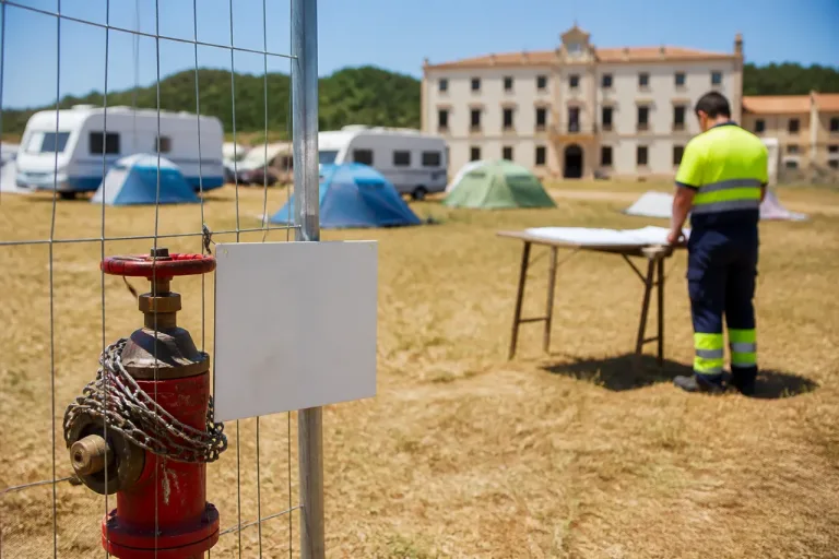 Cangas puede negar agua y saneamiento a campamentos turísticos en suelo rústico