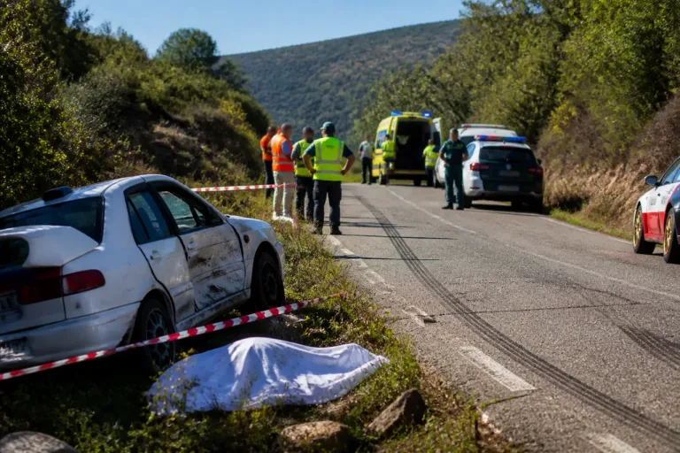 Un espectador fallece arrollado por un coche en el Rallysprint Carreño; la prueba queda suspendida