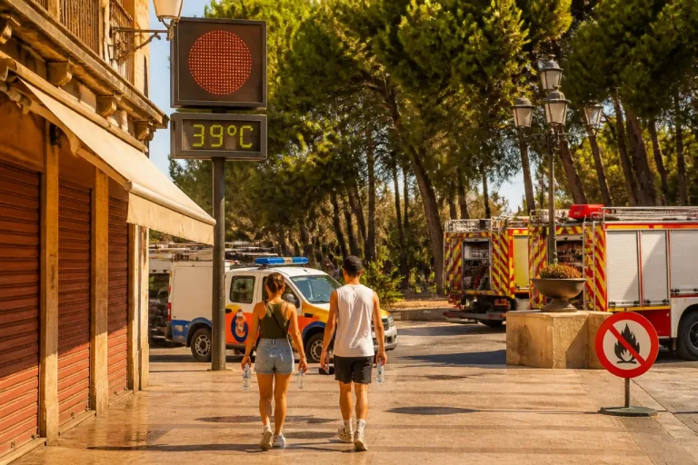 Tarragona entra en una segunda ola de calor con noches tropicales y picos próximos a 40 ºC